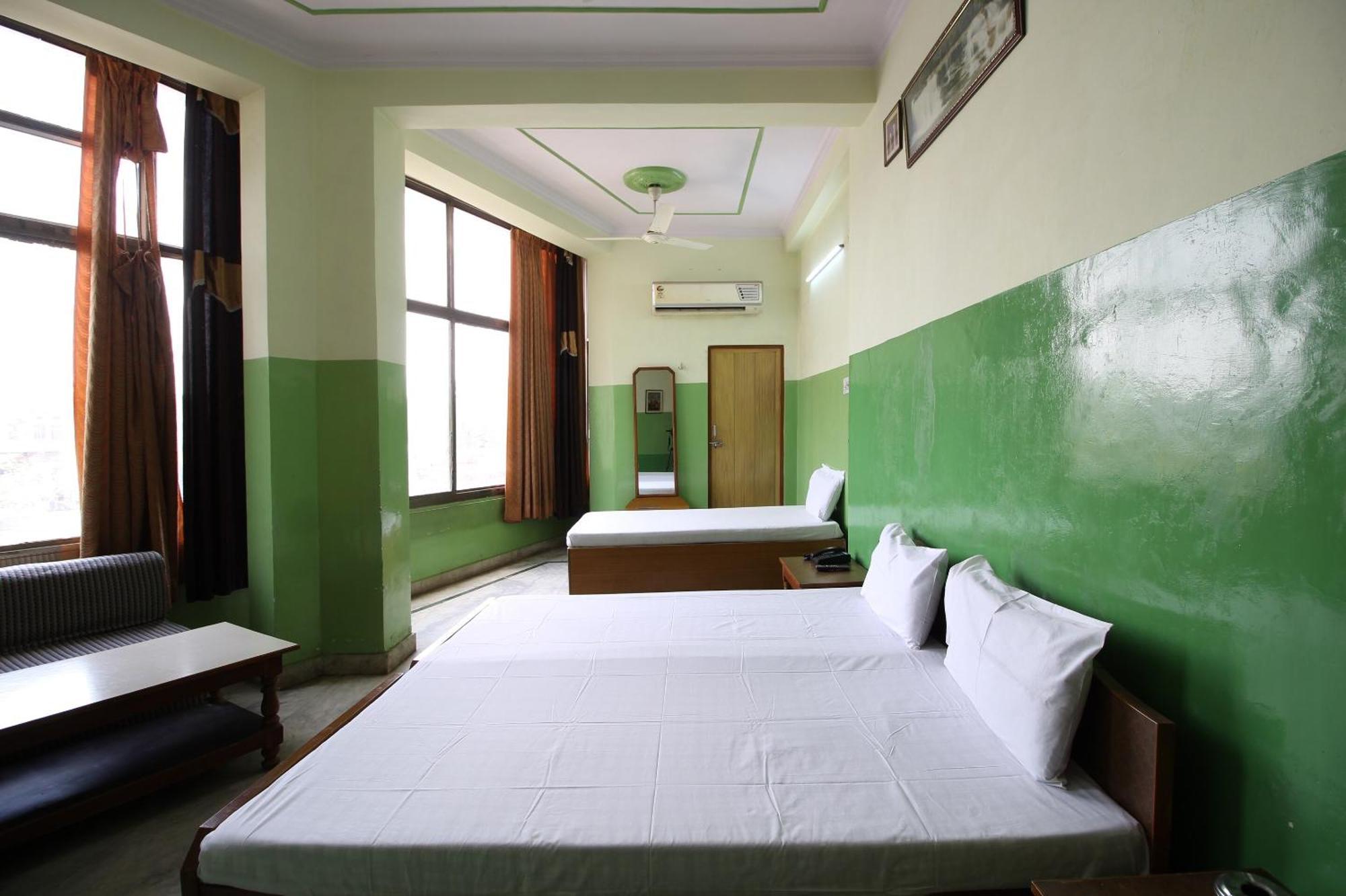Hotel O Shree Shyam Guest House ชัยปุระ ภายนอก รูปภาพ