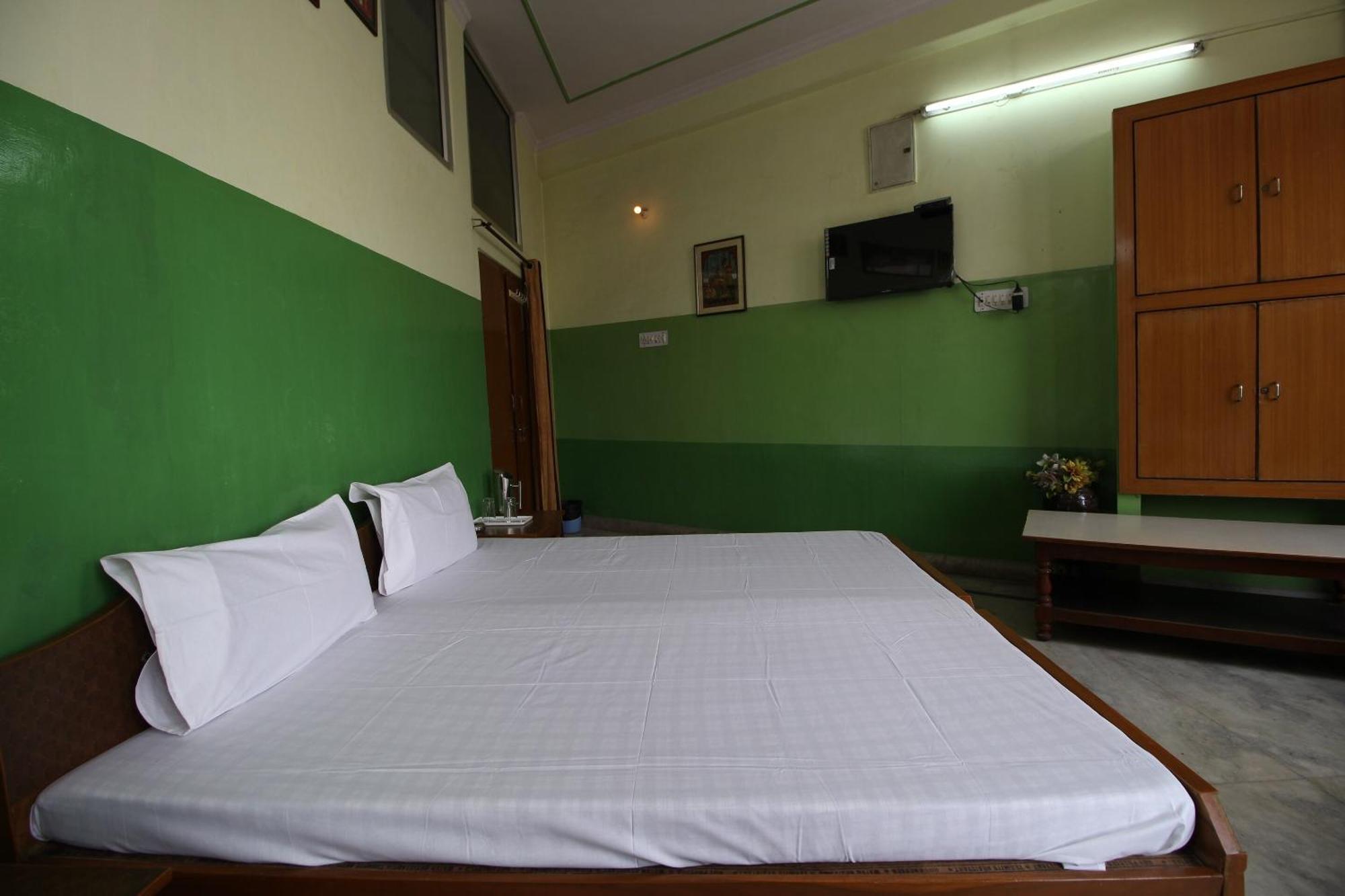 Hotel O Shree Shyam Guest House ชัยปุระ ภายนอก รูปภาพ