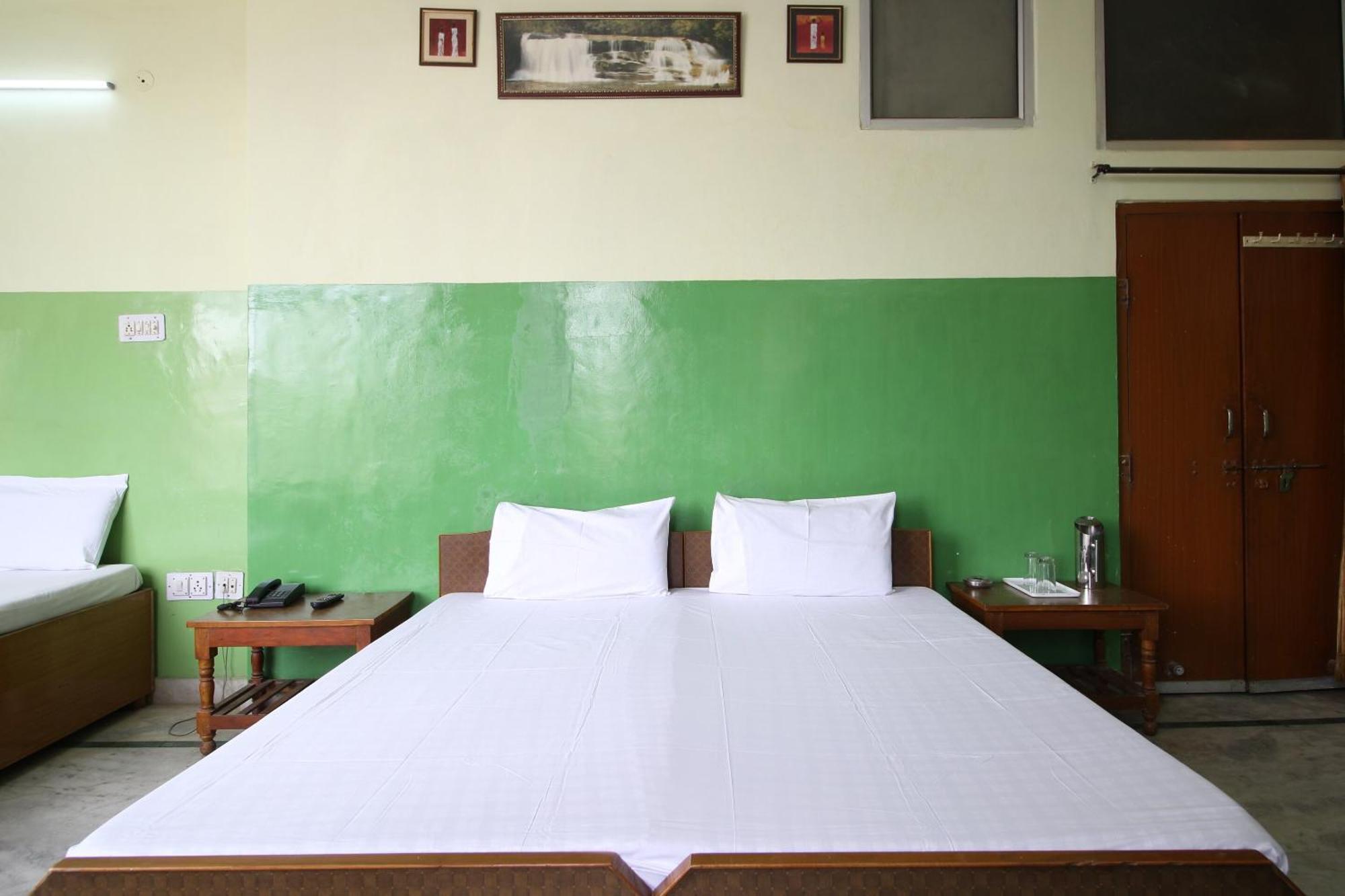 Hotel O Shree Shyam Guest House ชัยปุระ ภายนอก รูปภาพ